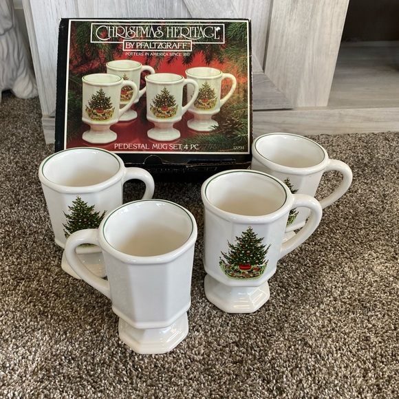 Pfaltzgraff Christmas Heritage Pedestal OCTAGON Mugs Cups Set of 4 10oz - Picture 4 of 8